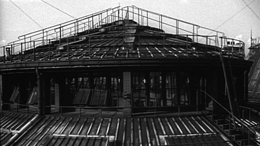 Spaţiul bibliotecii: Toute la mémoire du monde (r. Alain Resnais,&nbsp;1957)